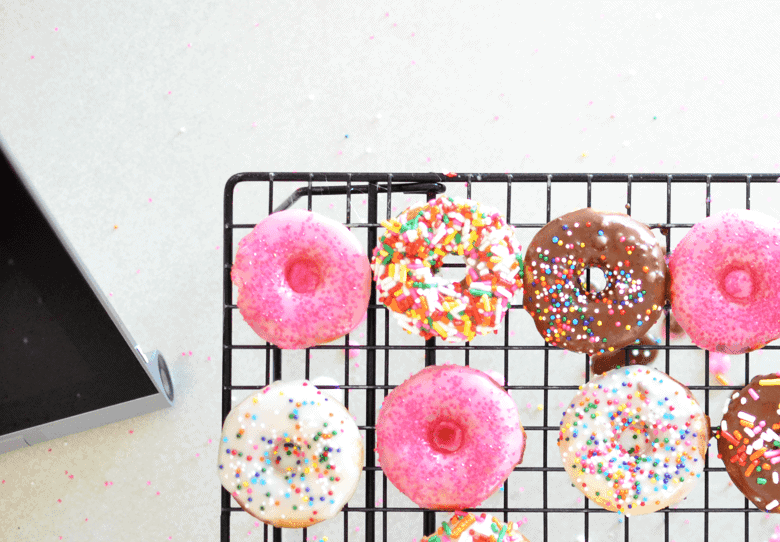 mini-donut-sprinkles-lenovo