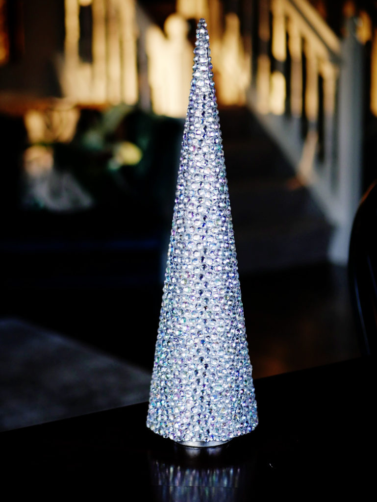 A Frugal Rhinestone Mini Christmas Tree DIY